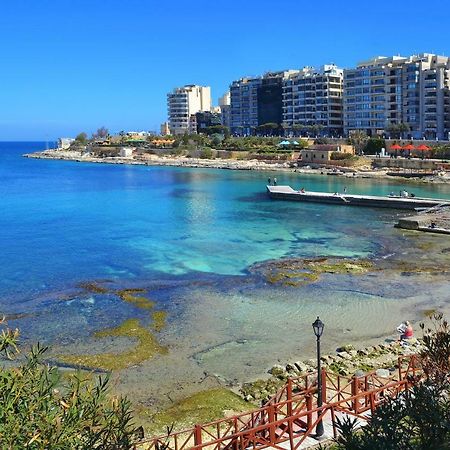Stylish 3Br Apartment, Fantastic Location In Sliema Exteriör bild