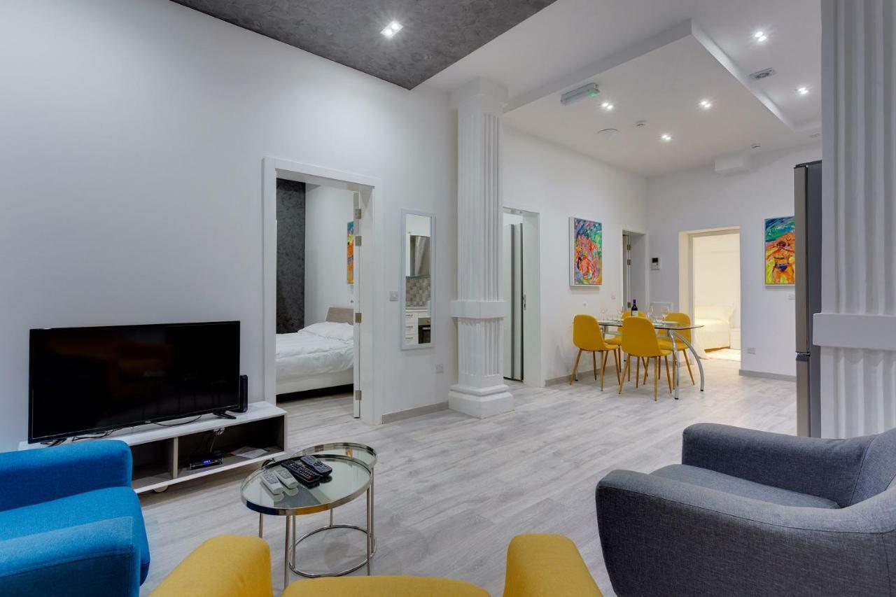 Stylish 3Br Apartment, Fantastic Location In Sliema Exteriör bild